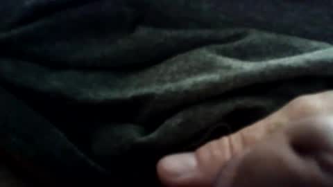 JoeEBear online show from November 10, 8:47 pm