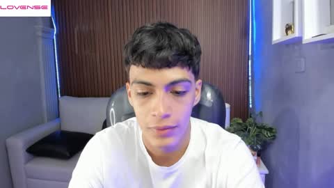  JEREMIAS  online show from April 24, 3:25 pm