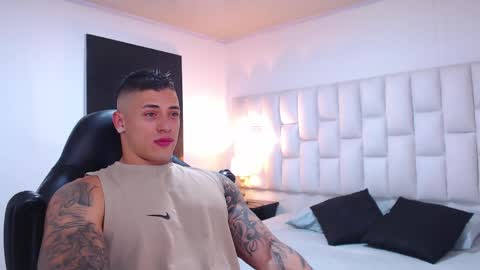 Jeremy lane online show from April 1, 12:01 am