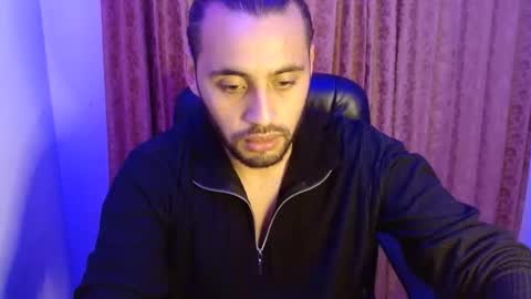 Angel  Demon online show from May 15, 2:09 am