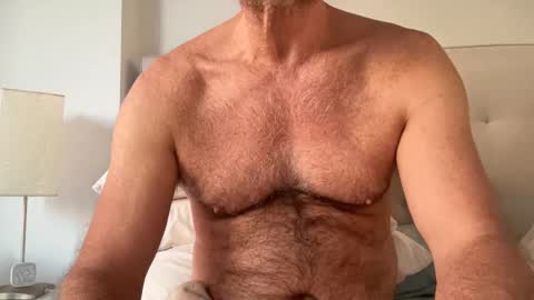 Snapshot of jesuiscoquinoui chatting on December 24, 8:44 am Jesuiscoquin online show from December 24, 8:44 am