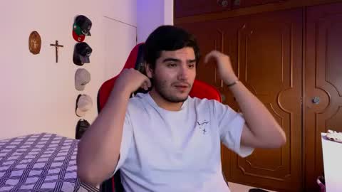 HotBoy online show from January 3, 8:11 pm