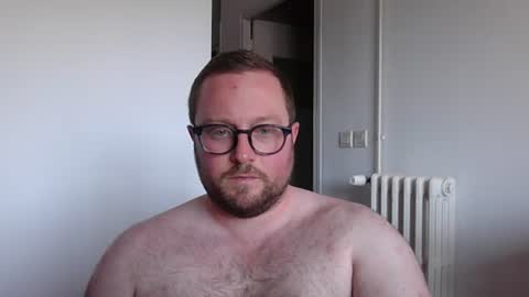 jeuneloup92 online show from July 6, 4:09 pm