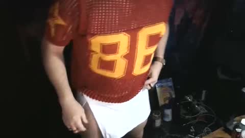 jewelzburns online show from October 25, 7:54 am