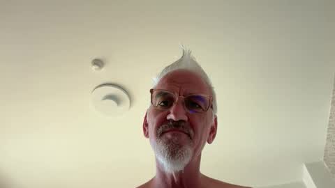 jewlronny online show from October 13, 1:17 pm