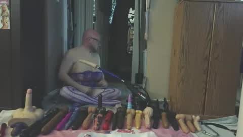 Nasty Cumslut online show from April 21, 5:19 pm