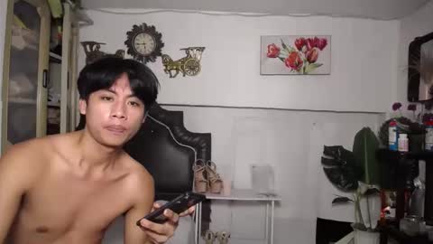 jhan_destroyer2003 online show from December 16, 4:23 am