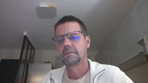 jhmec44000 online show from May 31, 8:54 pm