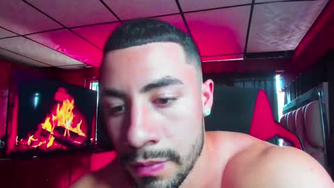 Jhojan Strong  online show from February 21, 7:32 pm