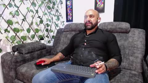 JhonD online show from February 21, 1:22 am