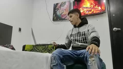 jhon online show from January 19, 2:57 am