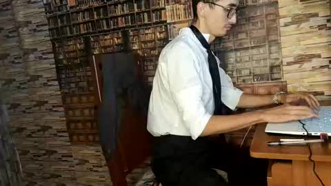 Jhosuamoore  online show from October 31, 2:57 am