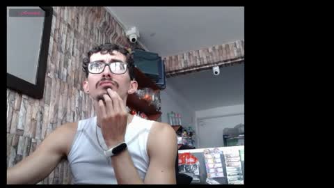 jhosuamoore2 online show from April 18, 7:07 pm