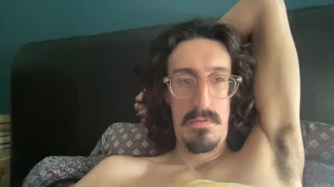 Jigz1986 online show from January 2, 12:46 pm