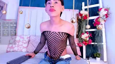 Jim  online show from December 5, 8:27 pm