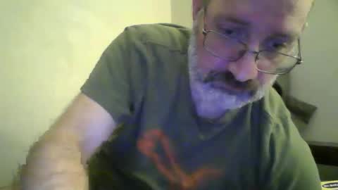 Snapshot of jimmielove2046 chatting on March 12, 2:41 am jimmielove2046 online show from March 12, 2:41 am