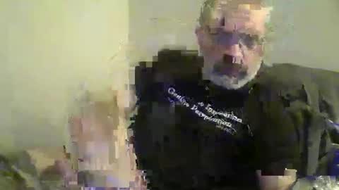 Snapshot of jimmielove2046 chatting on February 3, 5:51 am jimmielove2046 online show from February 3, 5:51 am