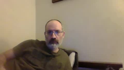 Snapshot of jimmielove2046 chatting on January 12, 6:28 am jimmielove2046 online show from January 12, 6:28 am