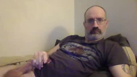 Snapshot of jimmielove2046 chatting on March 1, 6:11 pm jimmielove2046 online show from March 1, 6:11 pm