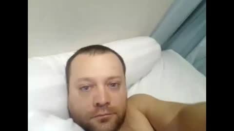 Snapshot of jimmy18love chatting on January 6, 10:26 pm jimmy18love online show from January 6, 10:26 pm