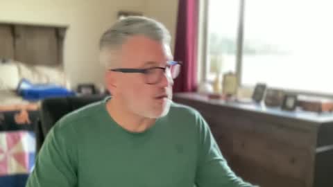 Dad of Three online show from January 3, 3:22 pm