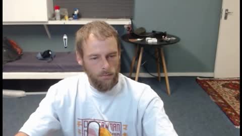 JamesJan van Rebel online show from March 31, 3:19 am