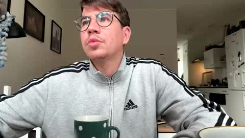 jjd8 online show from October 26, 12:18 pm