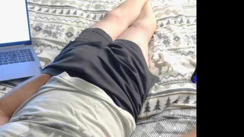 jjunior420 online show from April 12, 3:20 am