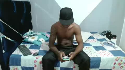 joao_leao online show from November 9, 1:37 pm