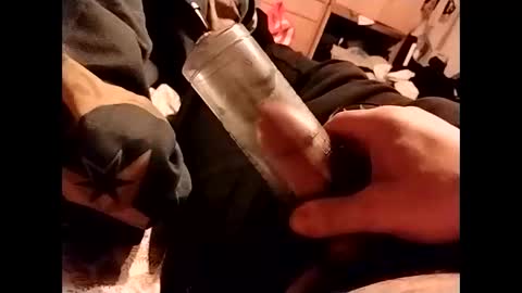 joedickie420 online show from February 3, 3:59 am