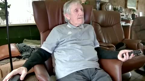 johan7 heet online show from January 22, 2:14 pm