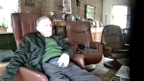 johan7 heet online show from December 15, 1:22 pm