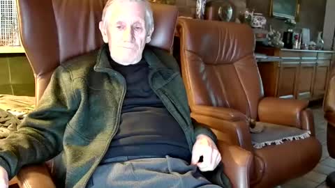 johan7 heet online show from February 12, 4:33 pm