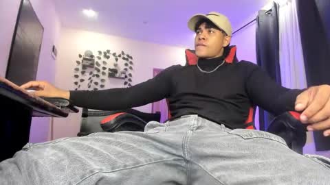 Johan Beley online show from February 15, 9:01 pm