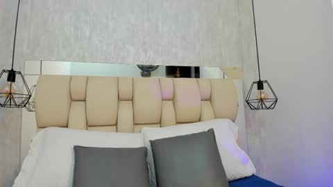 Johan  online show from October 6, 11:37 am