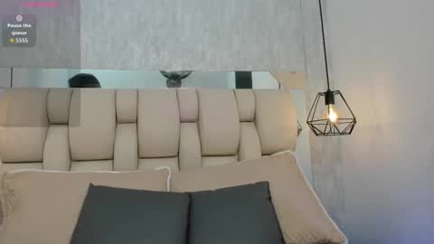 Johan  online show from September 16, 11:33 am