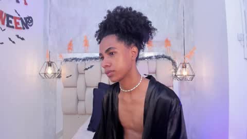 Johan  online show from October 10, 12:43 pm