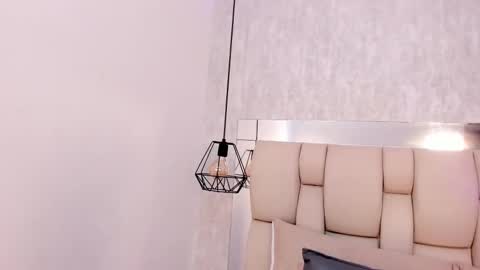 Johan  online show from September 23, 12:04 pm