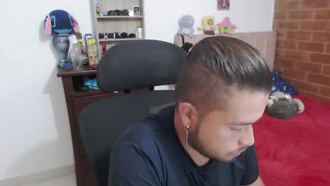 JOHAN independient model online show from March 26, 5:06 pm