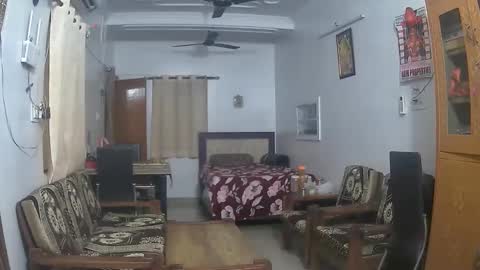 john_desihunk online show from December 15, 9:56 am