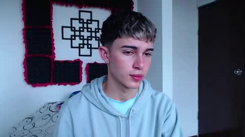 John Vichenso online show from January 14, 8:23 pm