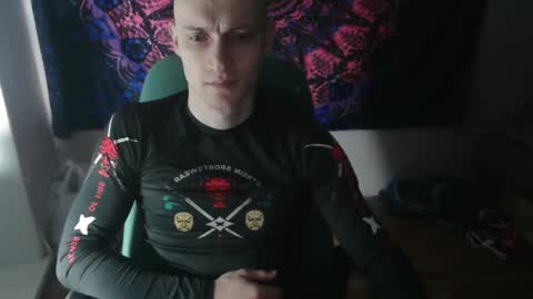 Johnny online show from October 2, 4:11 pm