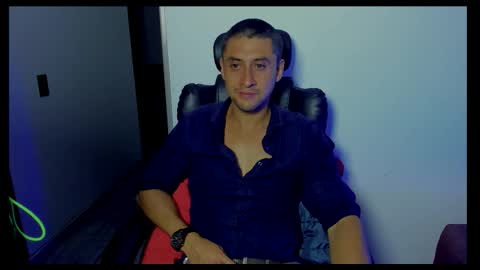 Johnny online show from November 29, 1:40 am