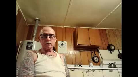 Master online show from February 23, 1:51 am