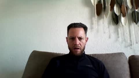 jojo19844 online show from March 3, 9:28 am