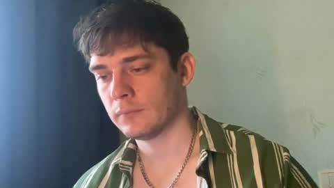 jon3983 online show from March 31, 6:26 am