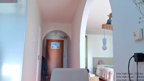 jonhy_merlin online show from April 9, 1:39 pm