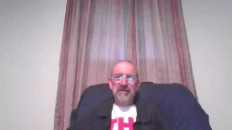 Snapshot of jony_five chatting on December 29, 4:08 pm Jon online show from December 29, 4:08 pm
