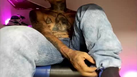 jordan33blake online show from November 12, 2:17 am