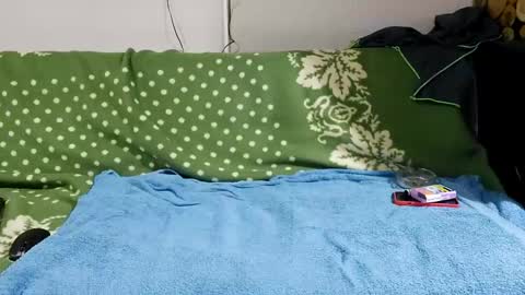 joseencof24 online show from December 4, 6:06 pm